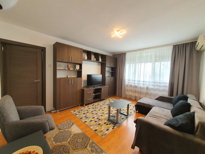 Dimitrie Cantemir, Bvd. Marasesti.