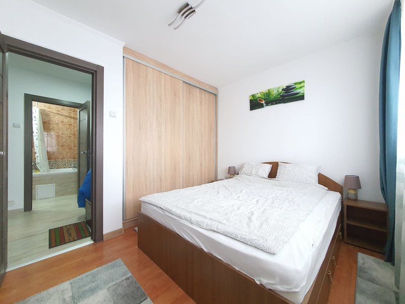 Dimitrie Cantemir, Bvd. Marasesti.