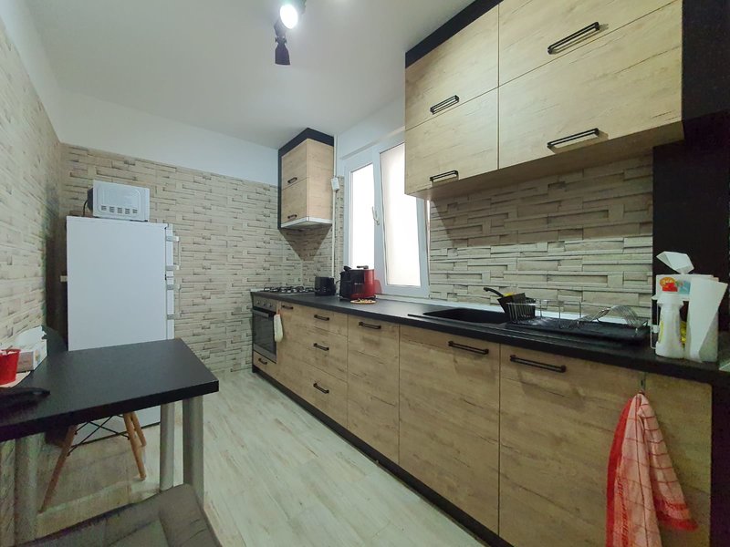 Dimitrie Cantemir, Bvd. Marasesti.